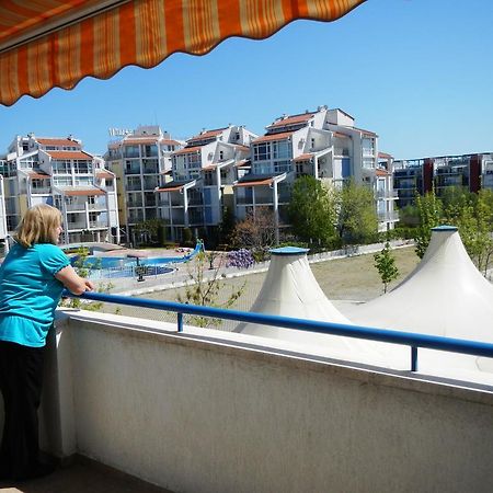 Apartment In Elit 3 Apartcomplex Sunny Beach Esterno foto